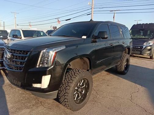 2016 Cadillac Escalade Platinum