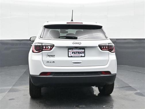 2025 Jeep Compass Sport