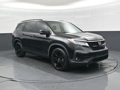 2022 Honda Pilot AWD Black Edition