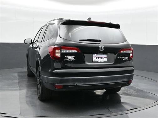 2022 Honda Pilot AWD Black Edition