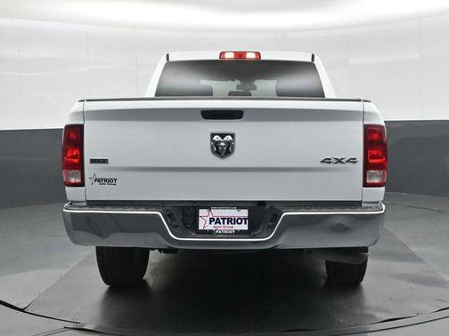 Bright White Clearcoat 2023 RAM 1500 Classic SLT