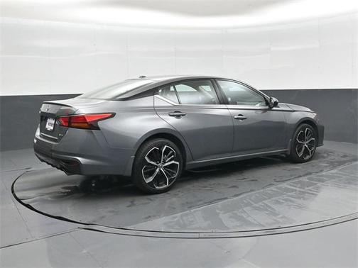 2025 Nissan Altima SR AWD