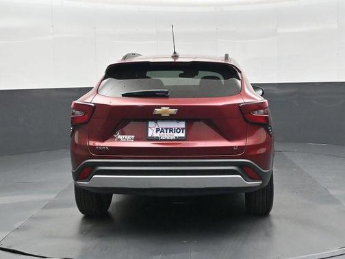 Crimson Metallic 2025 Chevrolet Trax LT