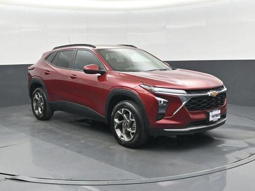 Crimson Metallic 2025 Chevrolet Trax LT
