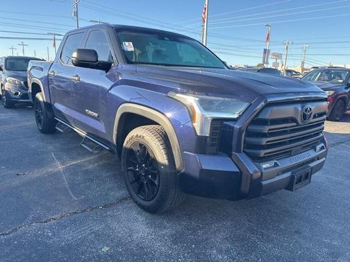 2022 Toyota Tundra SR5