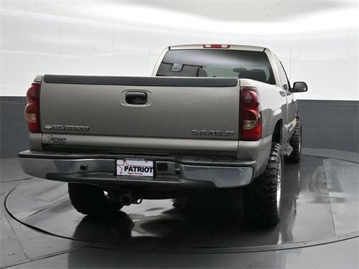 2003 Chevrolet Silverado 2500 LS H/D Extended Cab