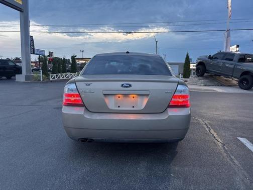 2008 Ford Taurus SEL