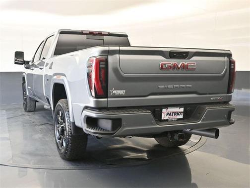 2024 GMC Sierra 2500 AT4
