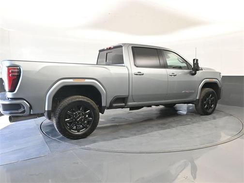 2024 GMC Sierra 2500 AT4
