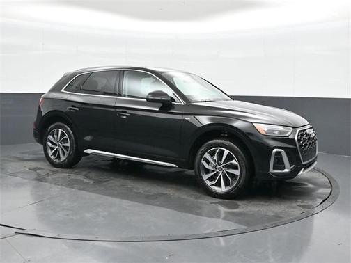 2024 Audi Q5 45 S line Premium Plus