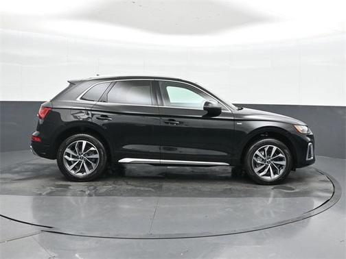 2024 Audi Q5 45 S line Premium Plus