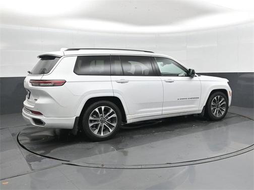 2022 Jeep Grand Cherokee L Overland