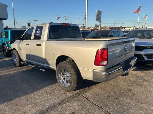 Bright Silver Metallic Clearcoat 2018 RAM 1500 Tradesman