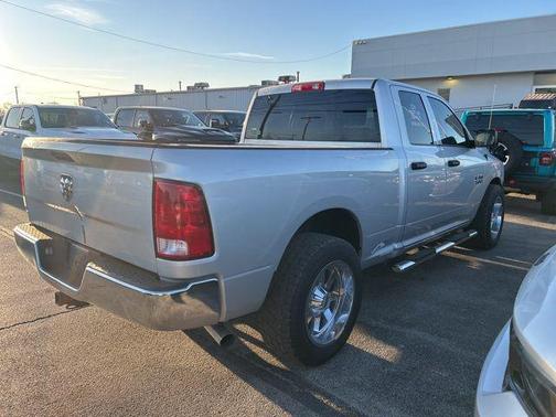 Bright Silver Metallic Clearcoat 2018 RAM 1500 Tradesman