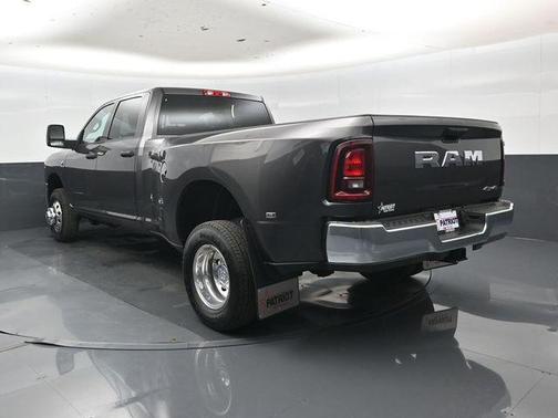 Granite Crystal Metallic Clearcoat 2026 RAM 3500 Tradesman Crew Cab 4x4 8' Box