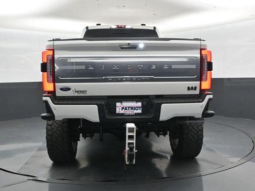 Star White Metallic Tri-Coat 2024 Ford F-250 Limited