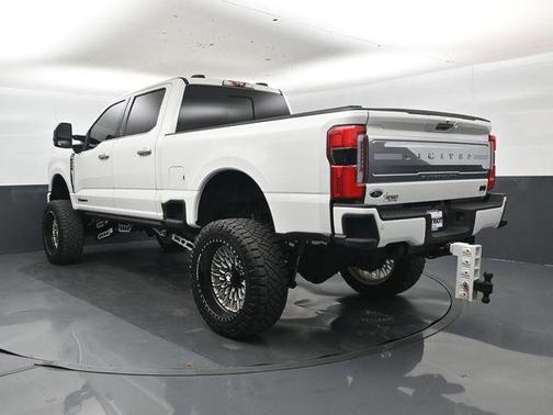 Star White Metallic Tri-Coat 2024 Ford F-250 Limited