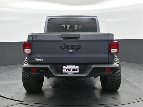 2025 Jeep Gladiator Sport S