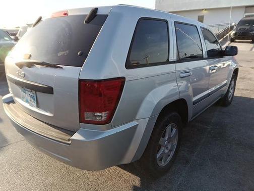 Bright Silver Metallic Clearcoat 2008 Jeep Grand Cherokee Laredo
