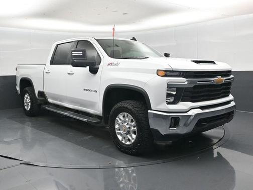 Summit White 2024 Chevrolet Silverado 2500 LT