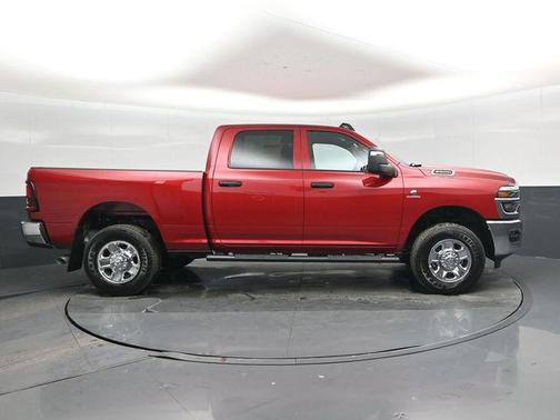Molten Red Pearlcoat 2026 RAM 2500 Tradesman Crew Cab 4x4 6'4' Box