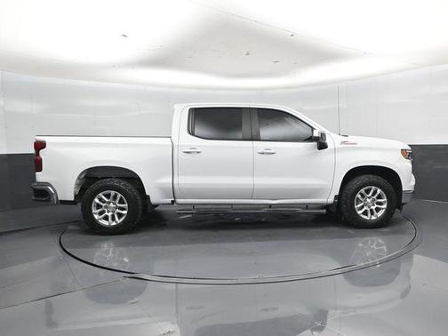 Summit White 2023 Chevrolet Silverado 1500 LT
