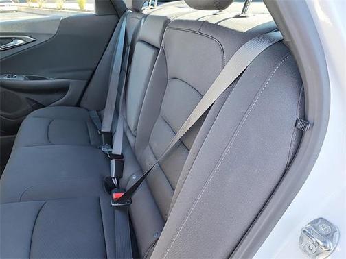 2021 Chevrolet Malibu FWD LT