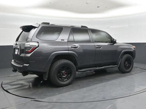 Magnetic Gray Metallic 2022 Toyota 4Runner SR5 Premium