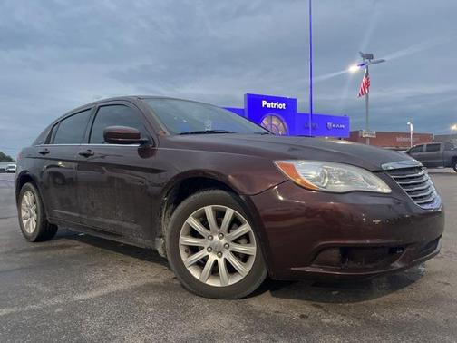 2013 Chrysler 200 Touring