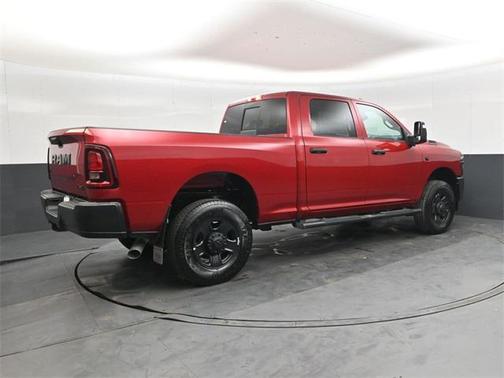 2026 RAM 2500 Tradesman Crew Cab 4x4 6'4' Box