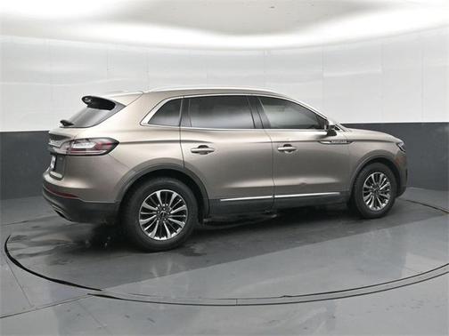 2020 Lincoln Nautilus Standard