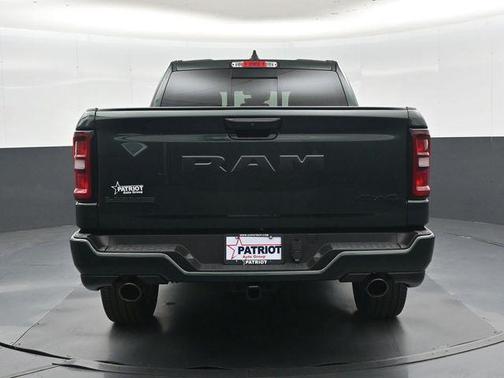 Serrano Green Metallic 2026 RAM 1500 Laramie