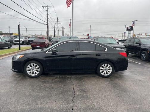 Crystal Black Silica 2017 Subaru Legacy Premium