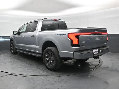 2024 Ford F-150 Lightning LARIAT