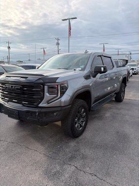 Sterling Metallic 2025 GMC Sierra 1500 AT4X