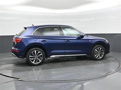 2024 Audi Q5 45 S line Premium Plus