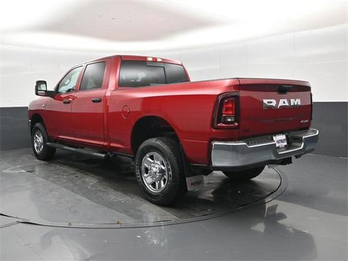2026 RAM 2500 Tradesman Crew Cab 4x4 6'4' Box