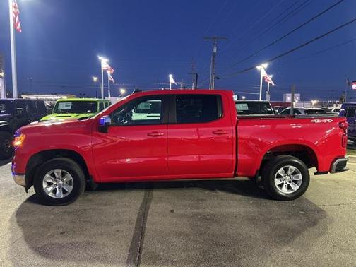 2025 Chevrolet Silverado 1500 LT