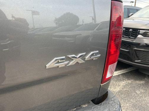 Black Clearcoat 2013 RAM 1500 Big Horn