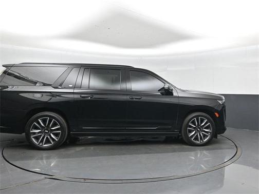 2021 Cadillac Escalade ESV Sport