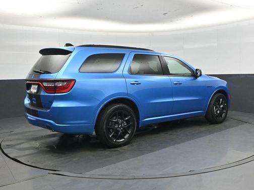 B5 Blue 2026 Dodge Durango GT HEMI V8 AWD