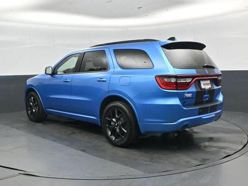 B5 Blue 2026 Dodge Durango GT HEMI V8 AWD