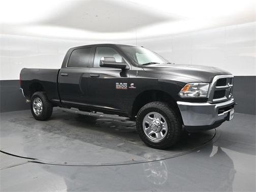 2018 RAM 2500 Tradesman Crew Cab 4x4 6'4' Box
