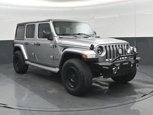 Billet Silver Metallic Clearcoat 2019 Jeep Wrangler Unlimited Sahara