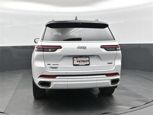 2022 Jeep Grand Cherokee L Summit Reserve