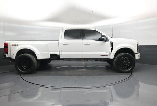 2024 Ford F-450 Limited