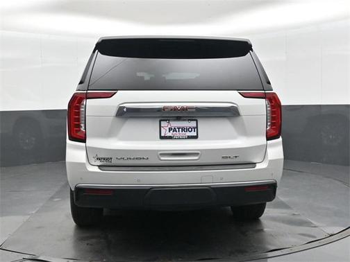 2022 GMC Yukon SLT