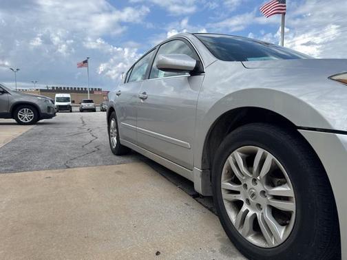 2012 Nissan Altima 2.5 S