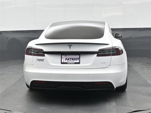 2021 Tesla Model S Plaid