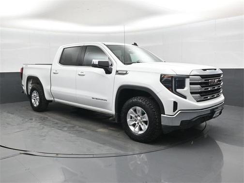 Summit White 2023 GMC Sierra 1500 SLE